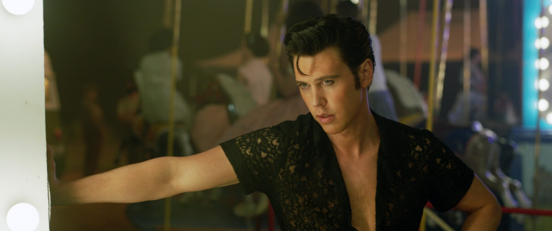 ELVIS、エルヴィス・プレスリーとしてのオースティン・バトラー、2022年