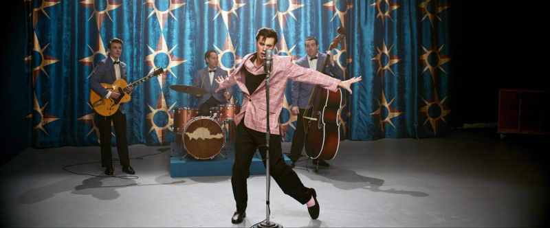 ELVIS、エルヴィス・プレスリーとしてのオースティン・バトラー、2022年