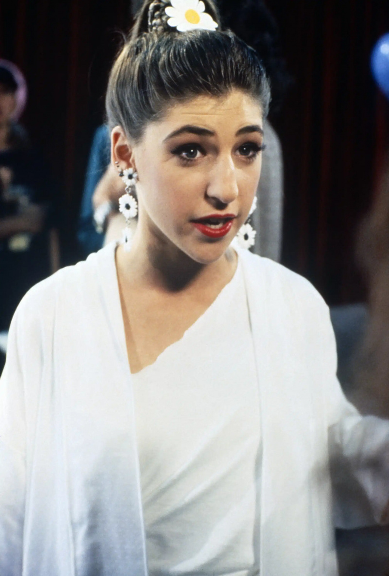  Mayim Bialik