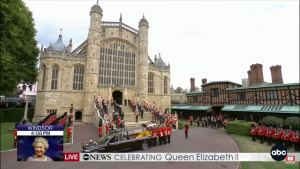   Dronning Elizabeth er stedt til hvile i St. George's Chapel