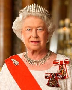   Karaliene Elizabete valdīja septiņus gadu desmitus