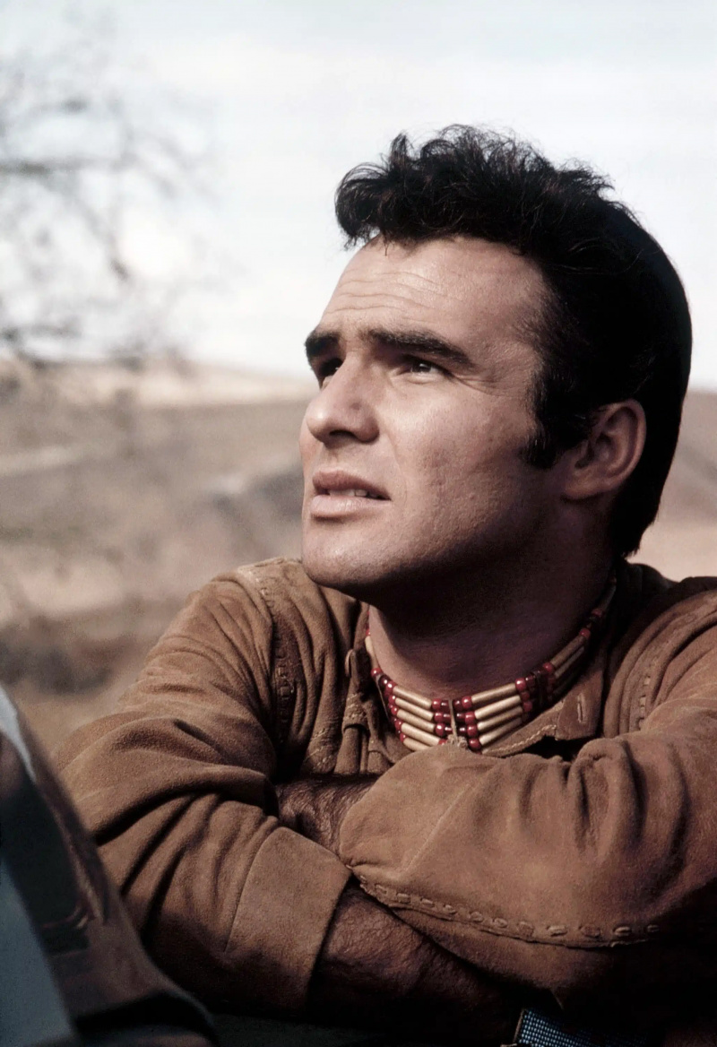  Burt Reynolds