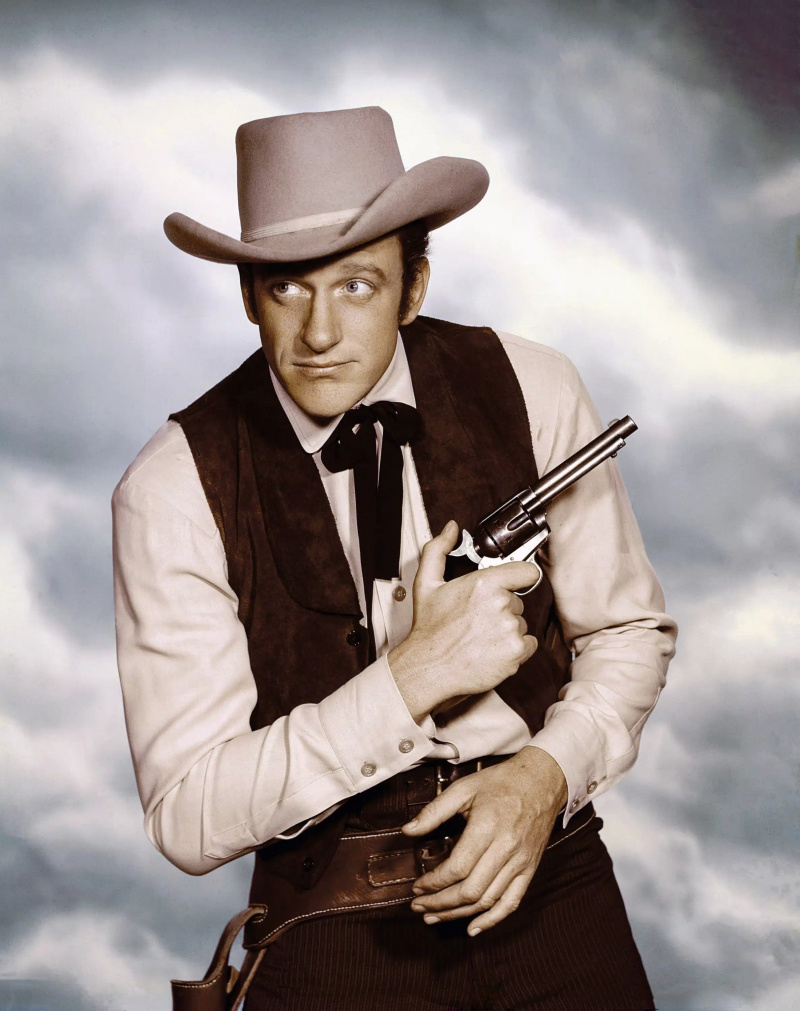  FUMEE A FUSIL, James Arness, 1955-1975