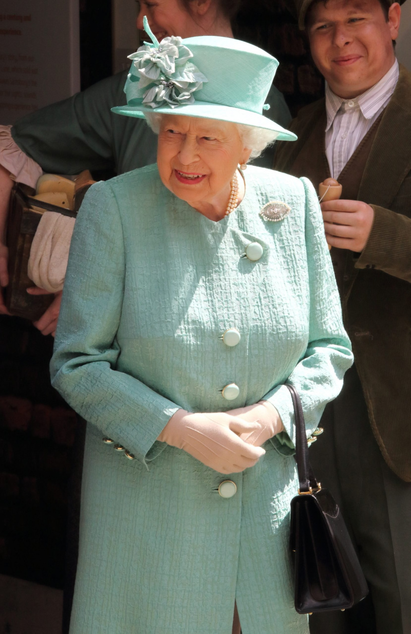 Njezino Veličanstvo kraljica Elizabeta II