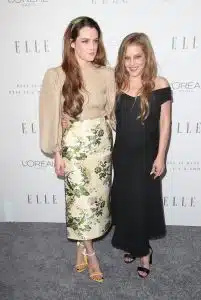 Riley Keough zet een nieuwe stap om de enige trustee van Lisa Marie te worden's will