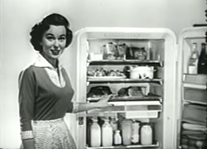   Pada masa lalu, peti sejuk mempunyai lebih banyak dengan lebih sedikit, ditunjukkan dalam ini'50s commercial