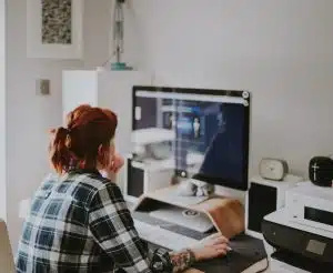   Certains milléniaux utilisent le temps des vacances pour leurs propres activités