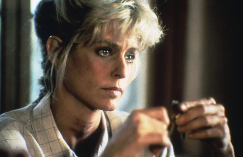 Farrah Fawcett's Cancer symptom