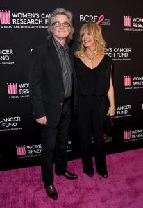   Kurt Russell dan Goldie Hawn pergi makan malam bersama Boston
